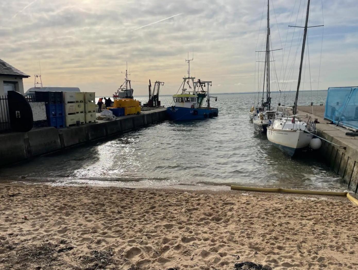 Flat In The Heart Of Leigh On Sea Less Than 2 Miles From The Beach Southend-on-Sea Exterior foto